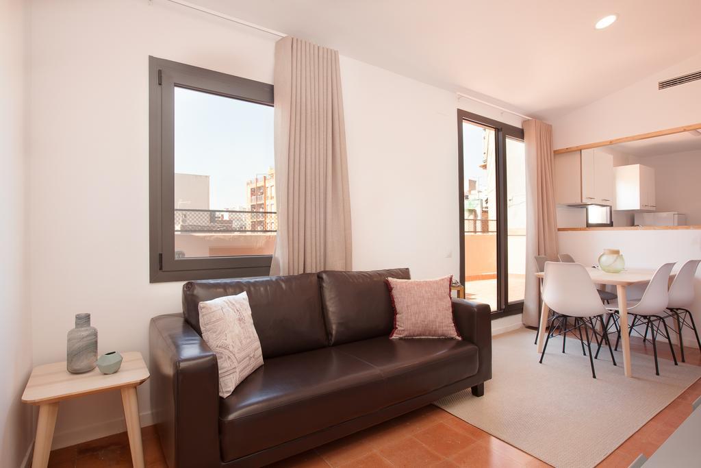 Click&Flat Europa Fira Apartments L'Hospitalet de Llobregat Exterior foto