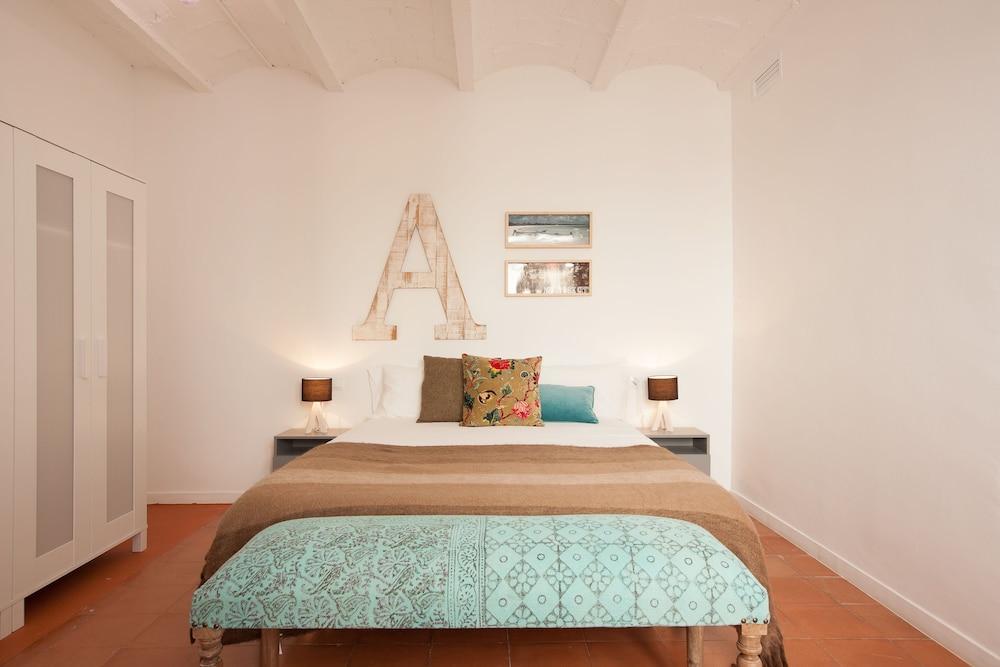 Click&Flat Europa Fira Apartments L'Hospitalet de Llobregat Exterior foto